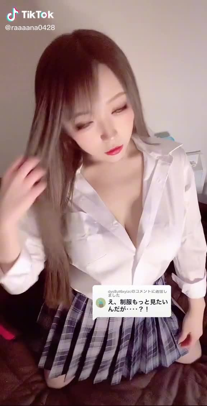 🦋 如月 らな 🦋 89