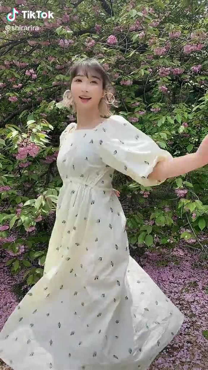 This video is unavailable. Visit TikTok to discover more trending videos. 42
