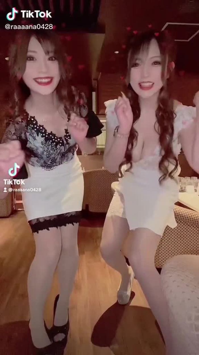 🦋 如月 らな 🦋 90