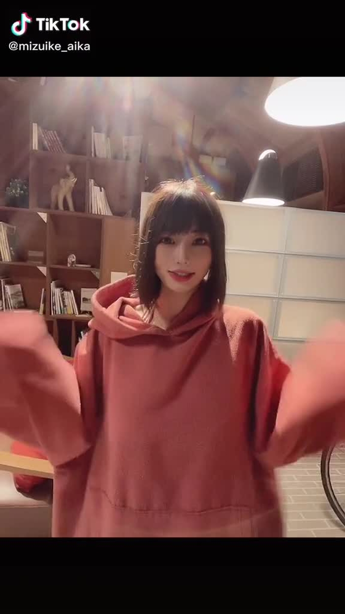 This video is unavailable. Visit TikTok to discover more trending videos. 36