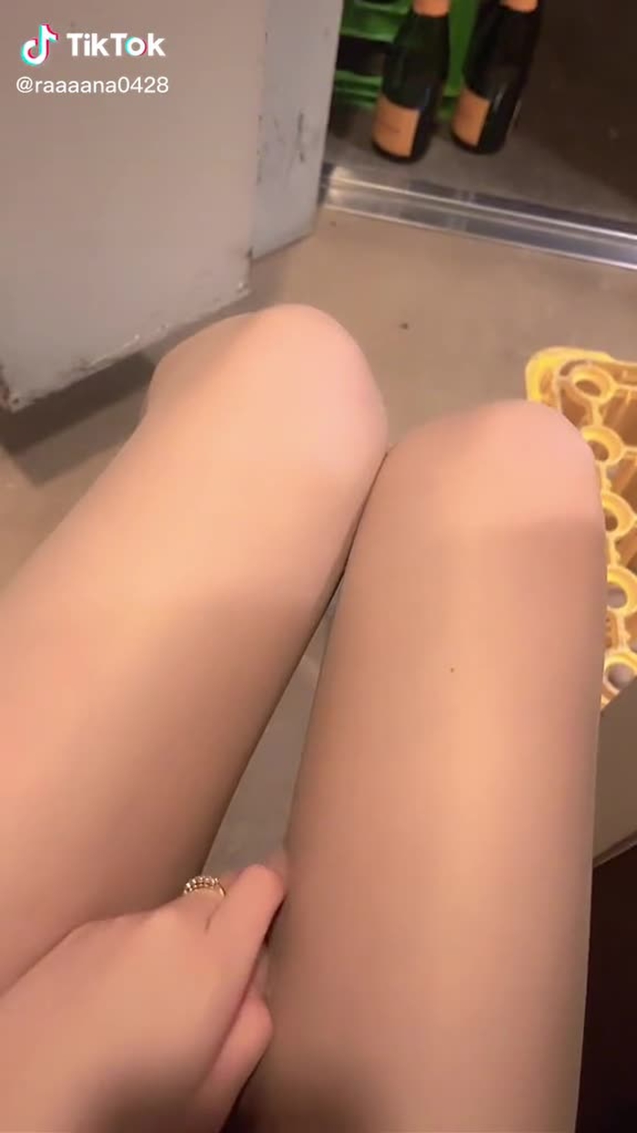 🦋 如月 らな 🦋 16