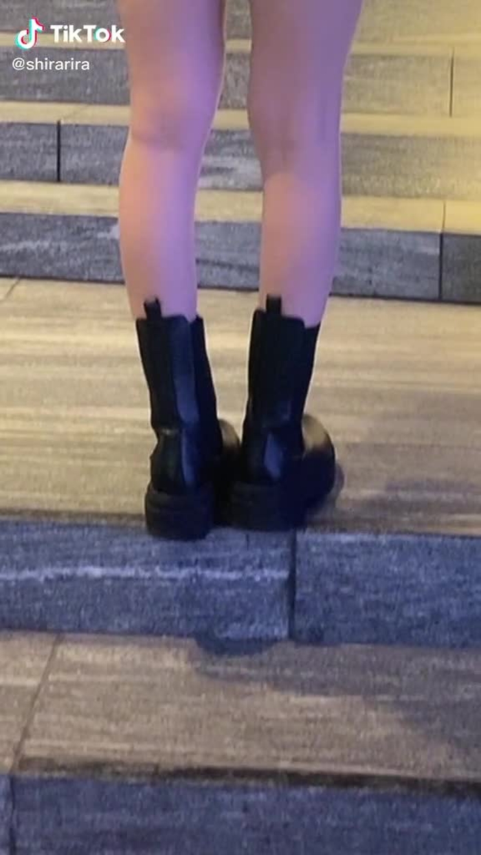This video is unavailable. Visit TikTok to discover more trending videos. 44