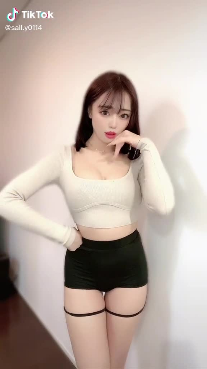 桃々 모모🍑