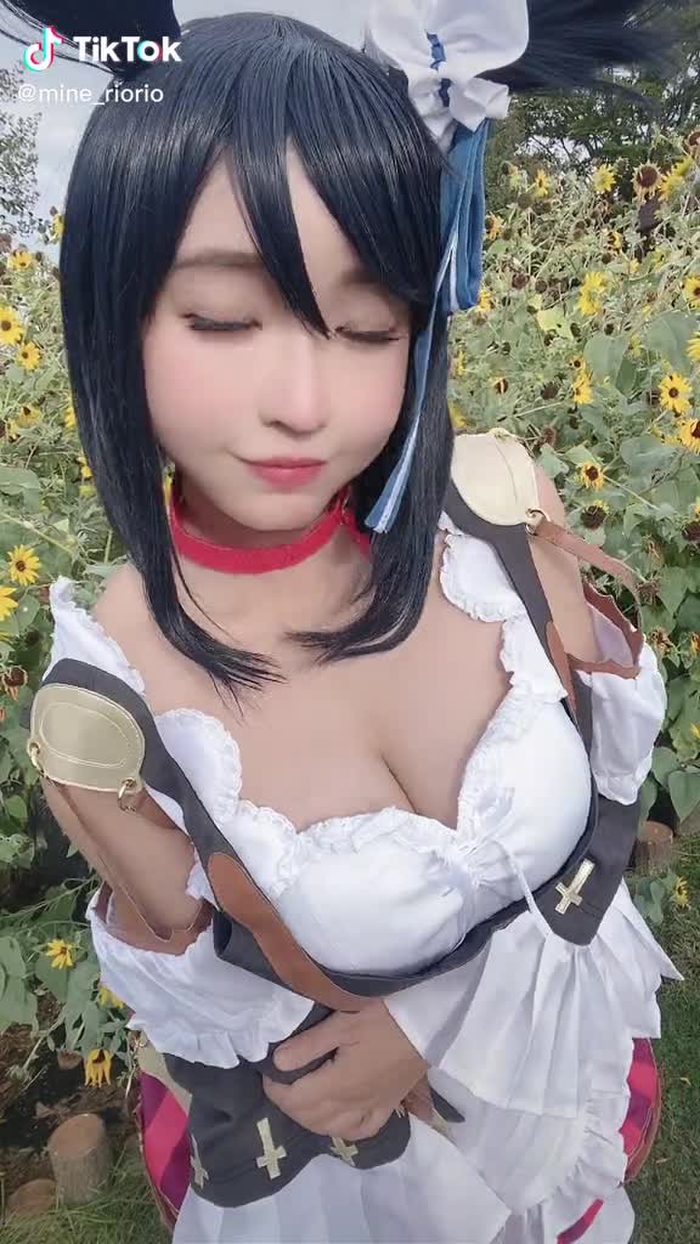 みねりお🦄💜グラドル💋100万人ありがとう🫶💓 13