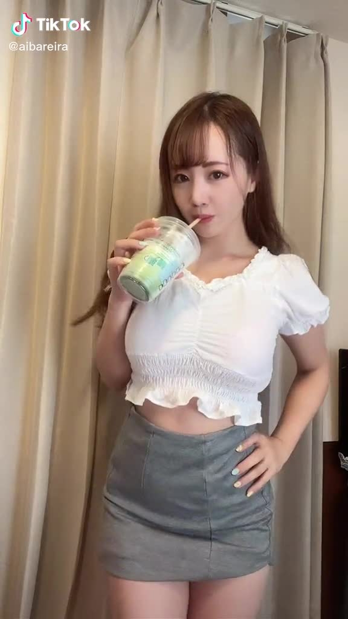愛場れいら💕誘惑お姉さん 35