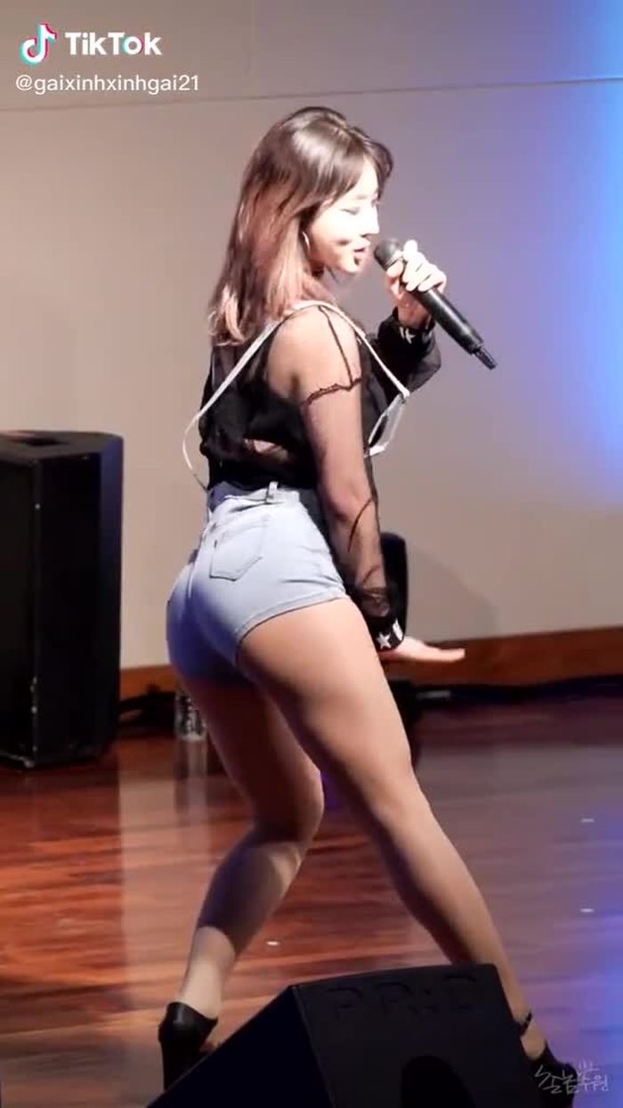 gaixinhxinhgai 10