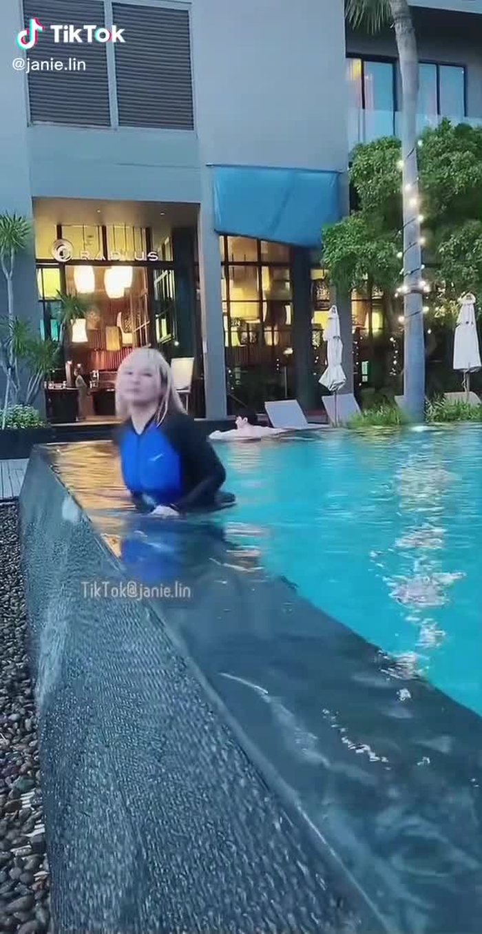 泥泥Janie🇹🇼🇯🇵ˣ🇲🇾 14