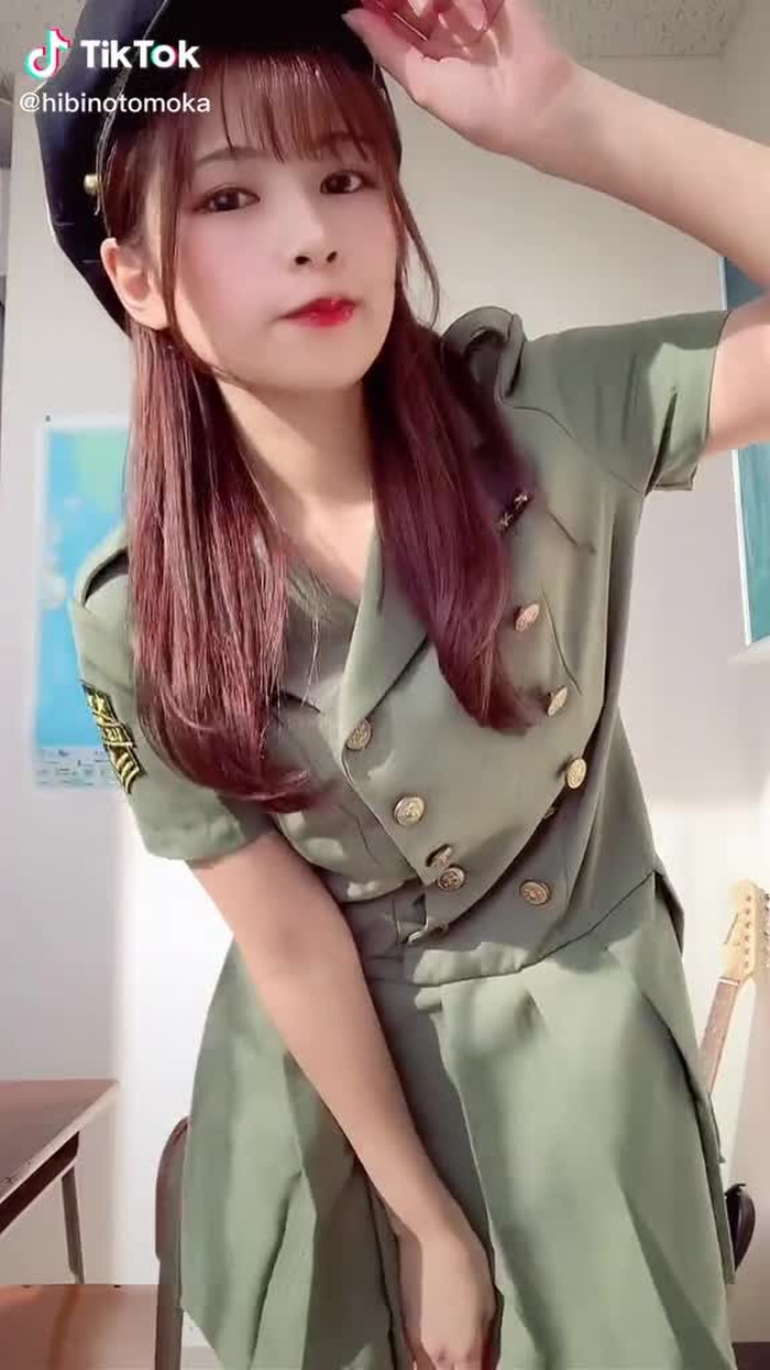 日比野友香 1