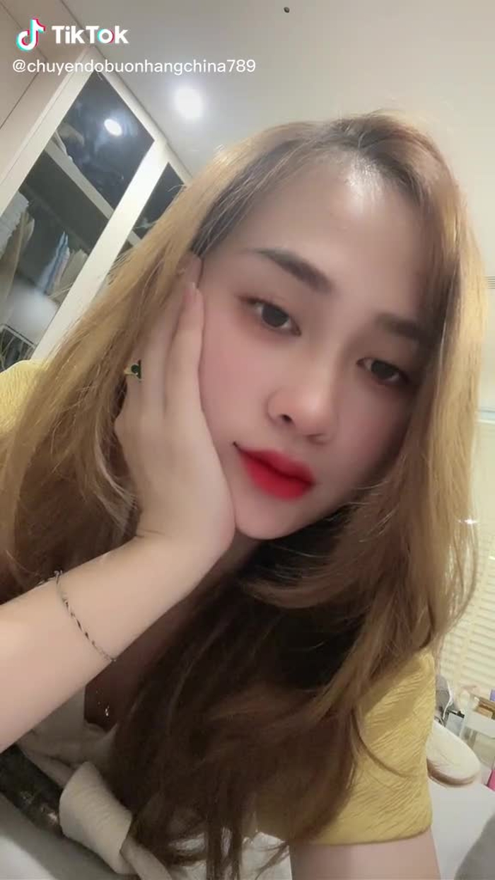 Quỳnh Hương ls✅ 10