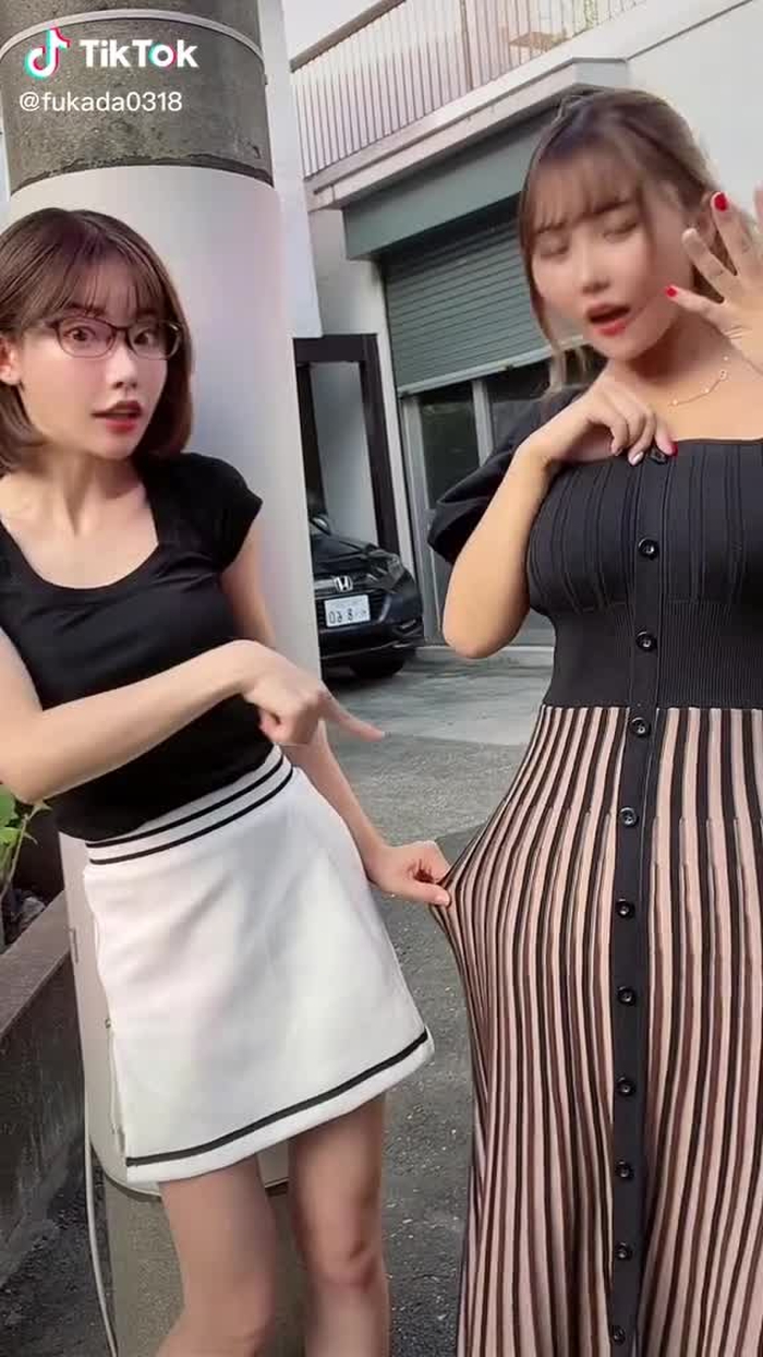 深田えいみ 19
