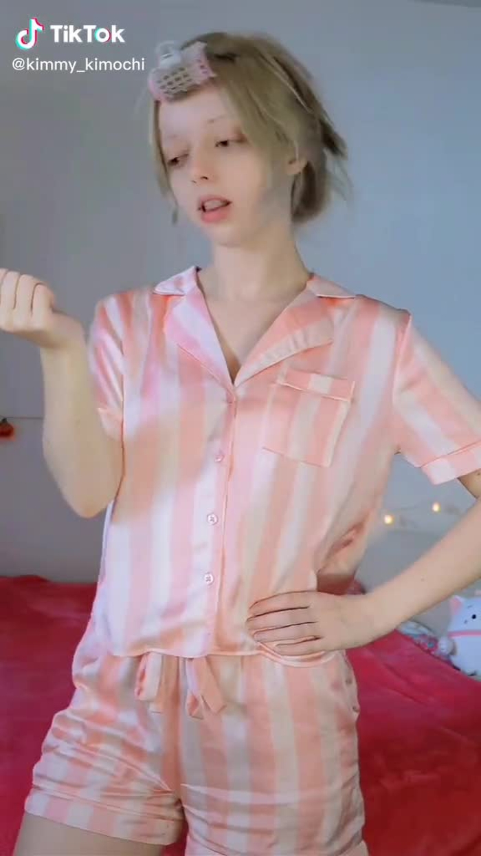 🍓 Kimmy 🍓 9