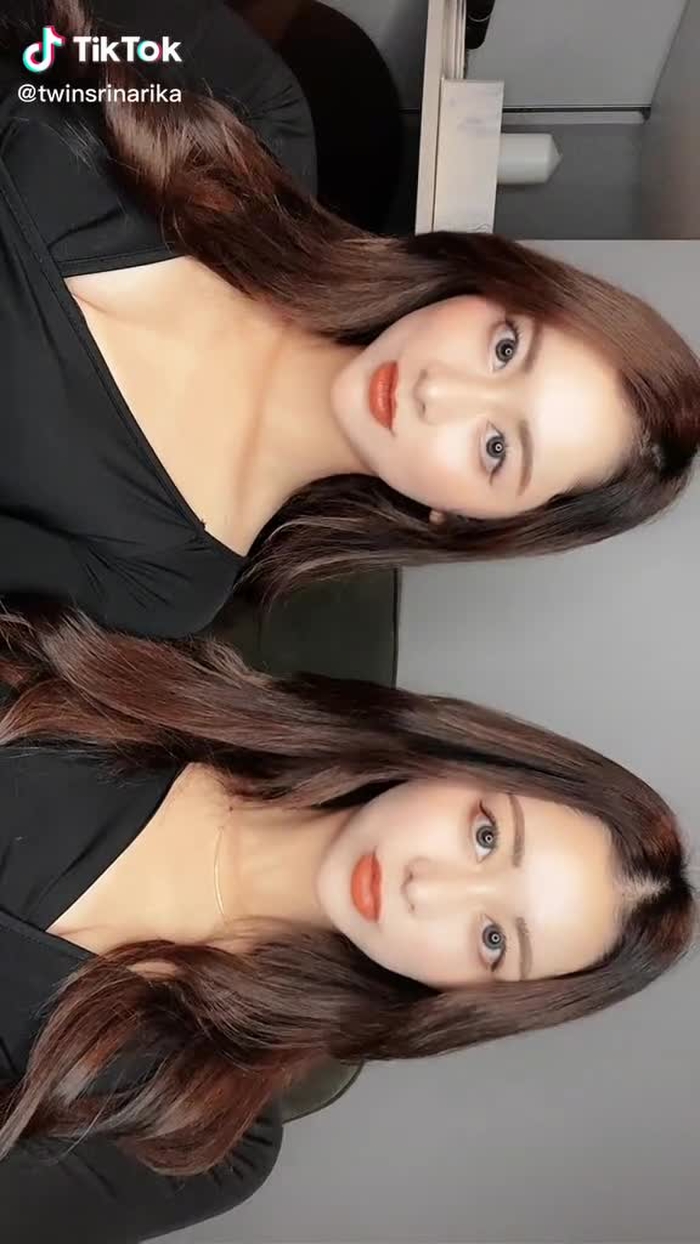 TWINSりなりか 19