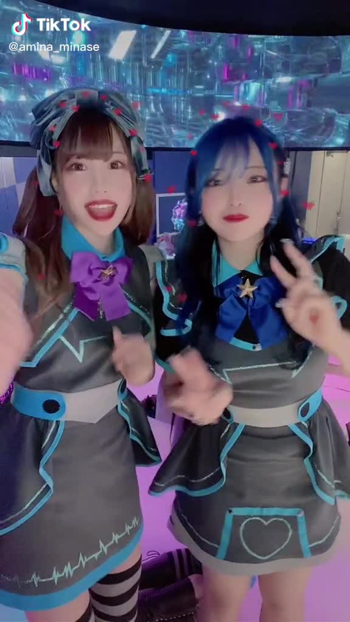 南瀬あみな🦋komomina 2