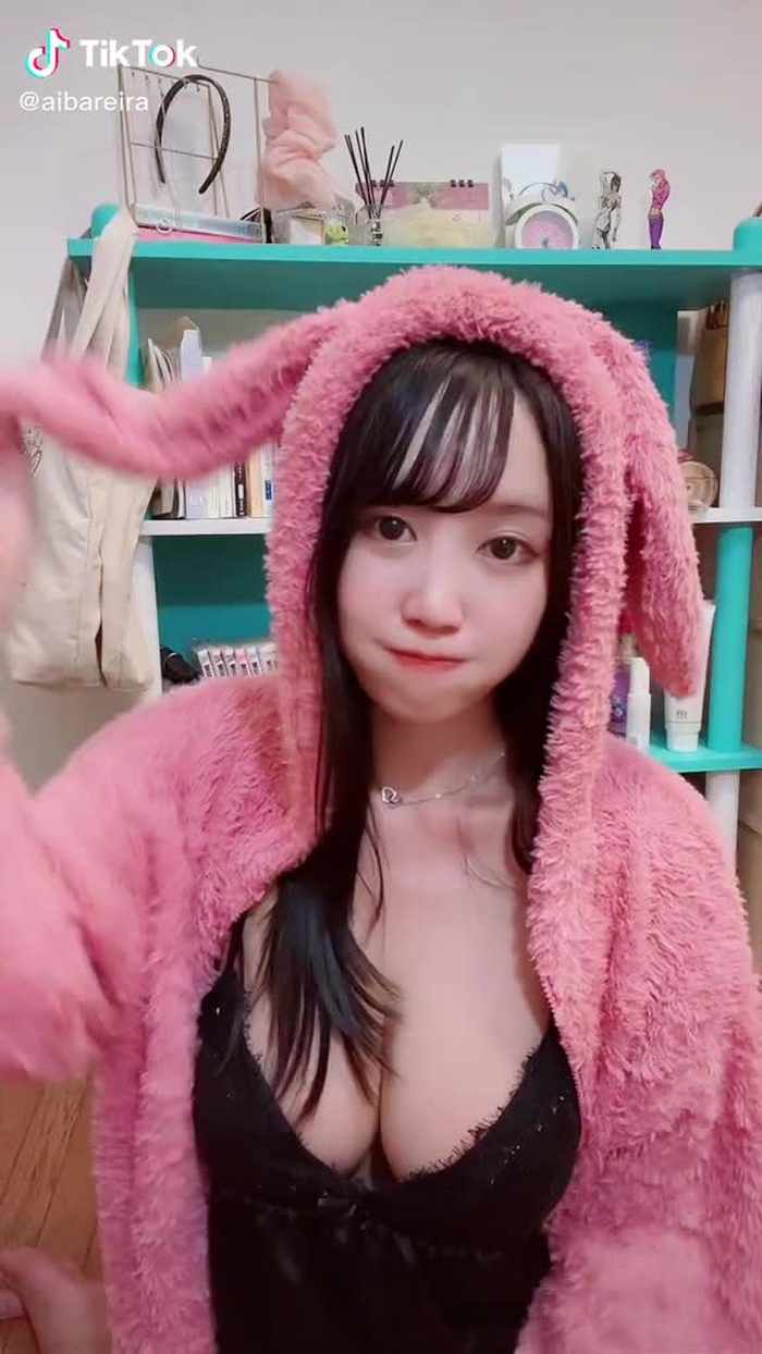 愛場れいら💕誘惑お姉さん 13