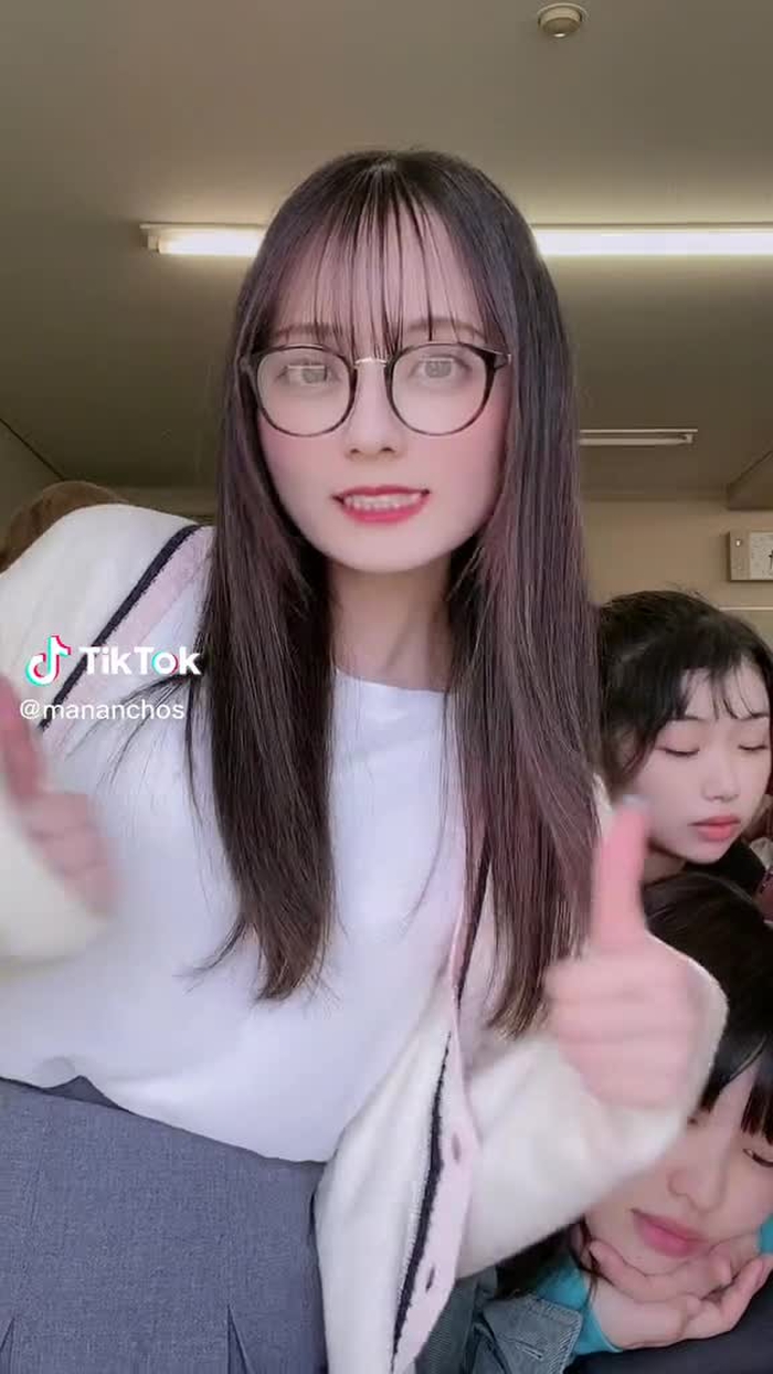 水野舞菜🦥🤍 11