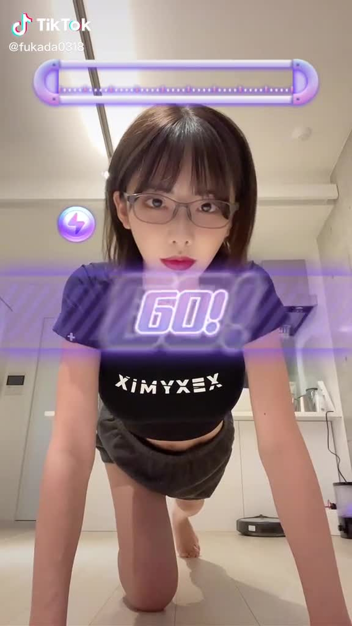 深田えいみ 12