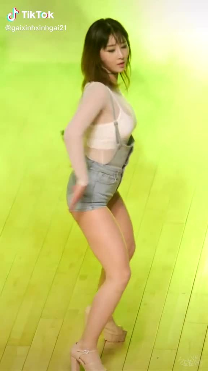 gaixinhxinhgai 12