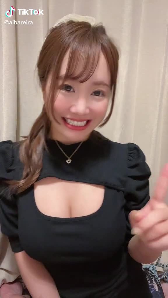 愛場れいら💕誘惑お姉さん 25