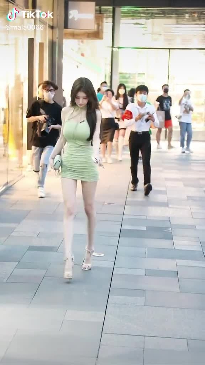 Mini 1