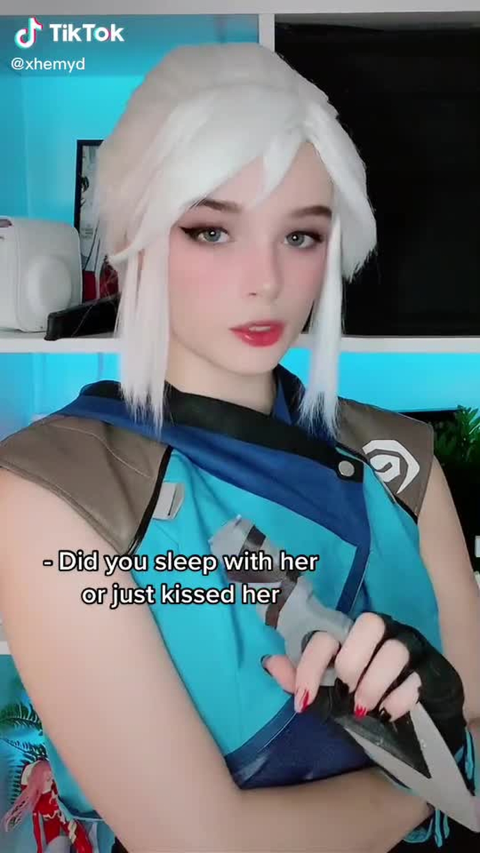 Xhemyd 25