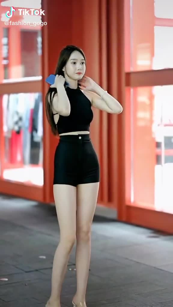 Fashion Street