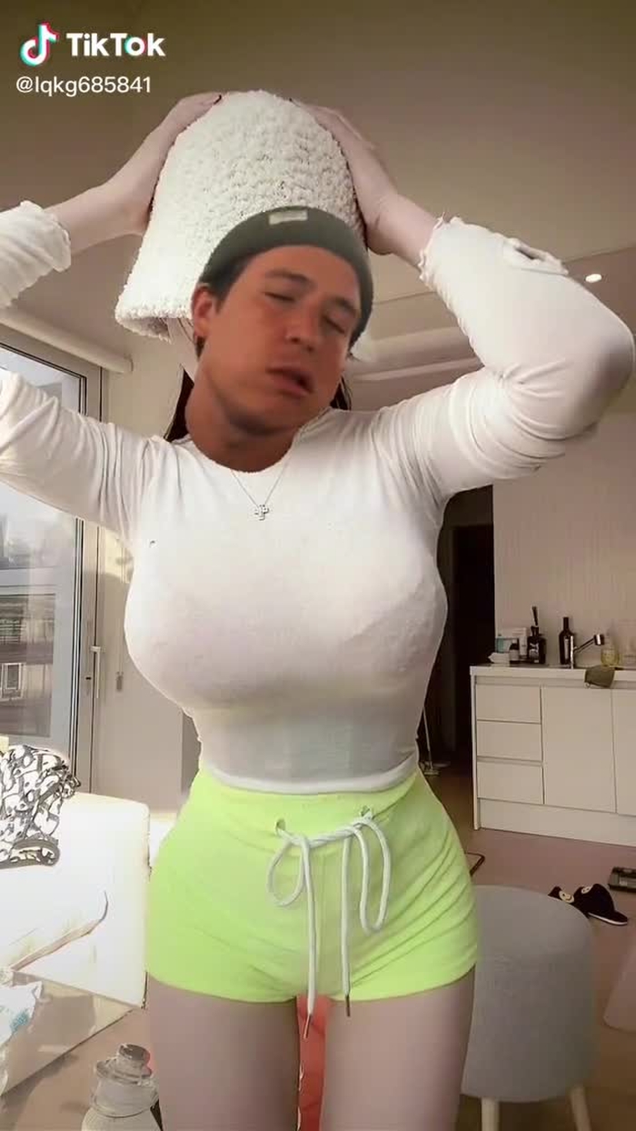 먕