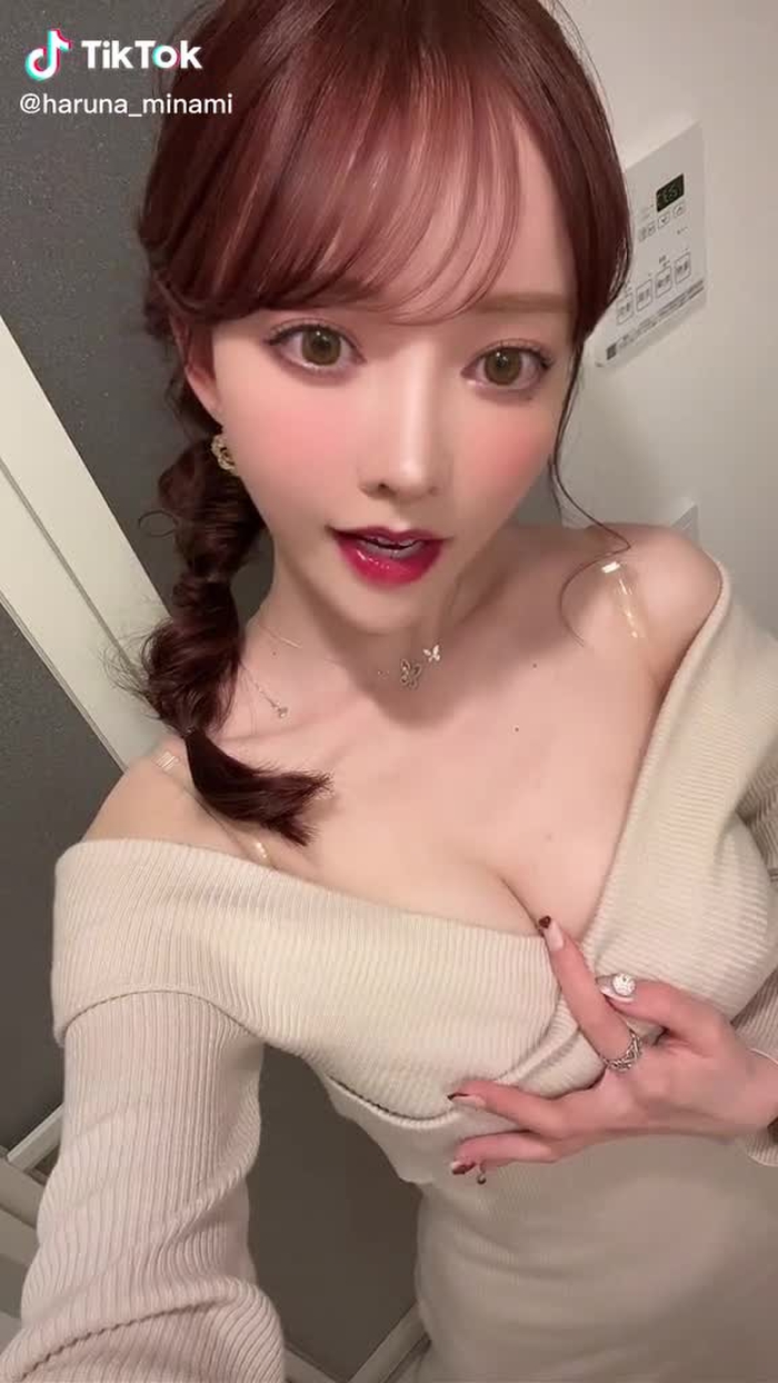 春名美波 1