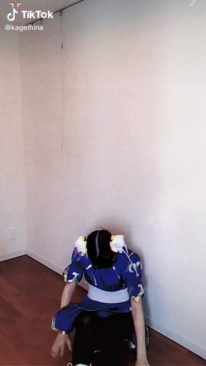 景井 ひな 25
