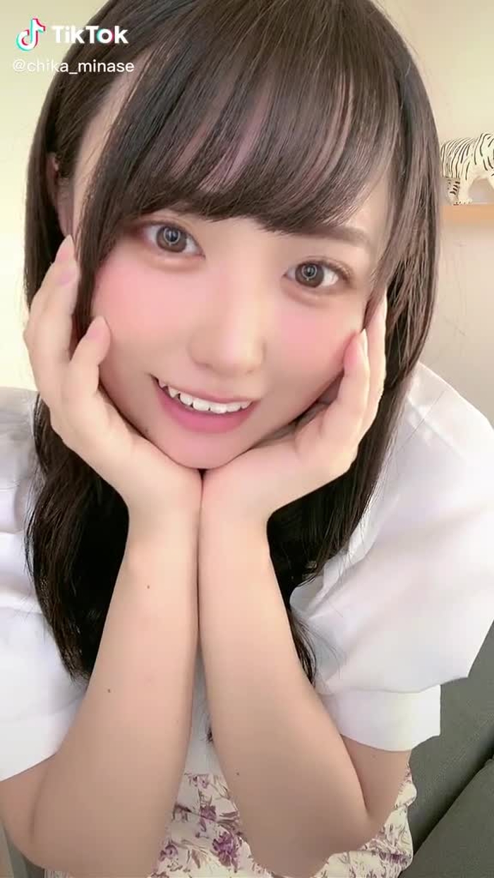 水瀬ちか🌻 5