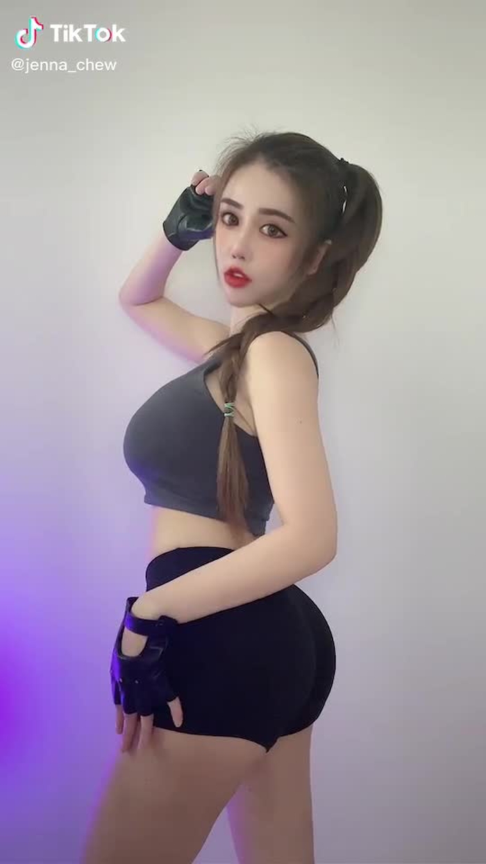JENNA CHEW 26