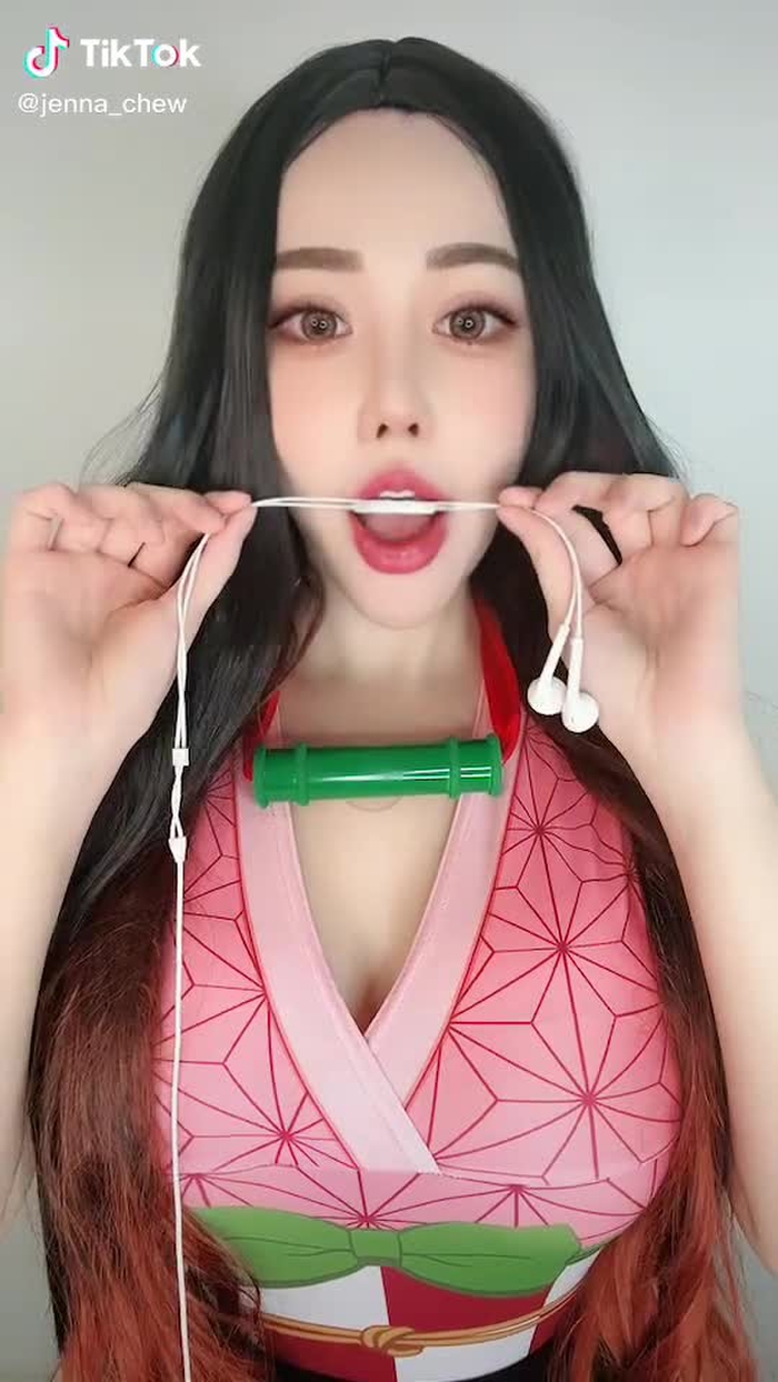 JENNA CHEW 23