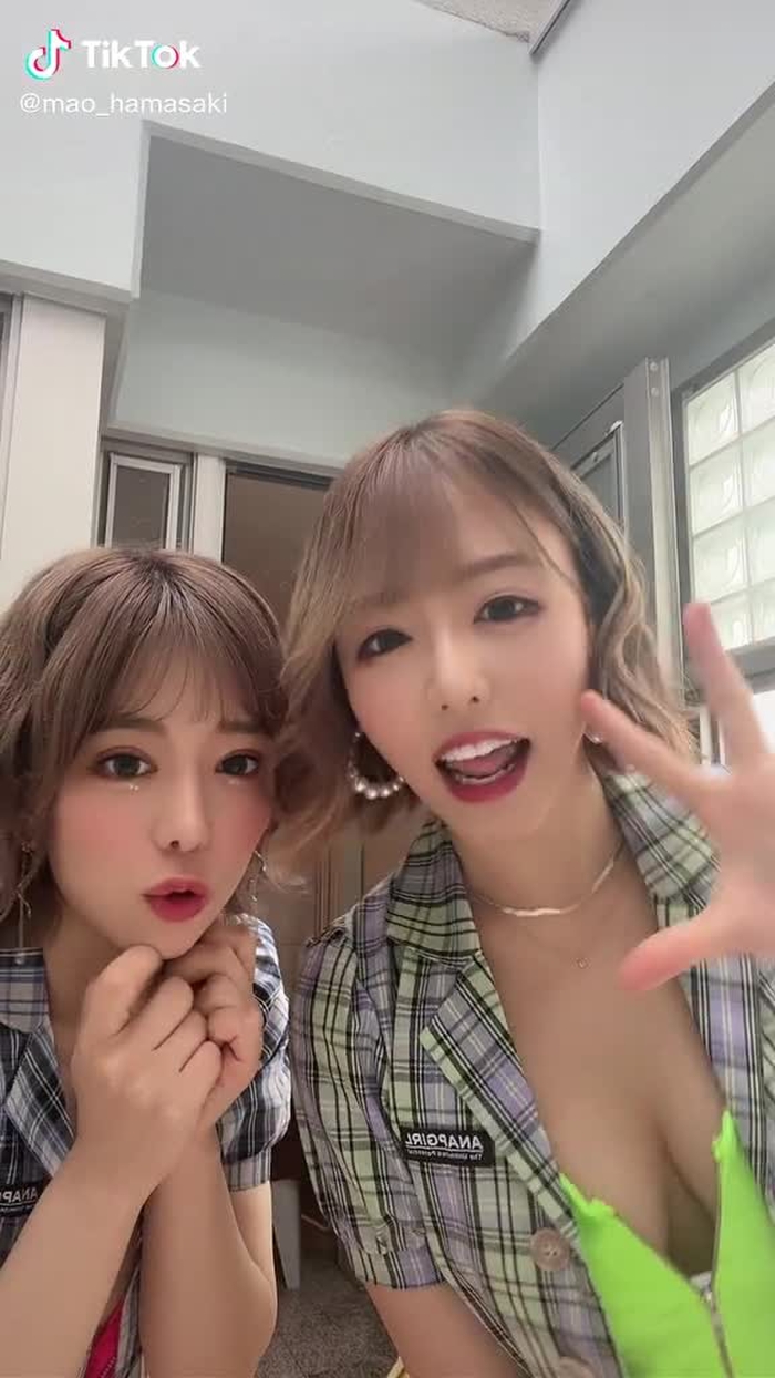 浜崎真緒 10