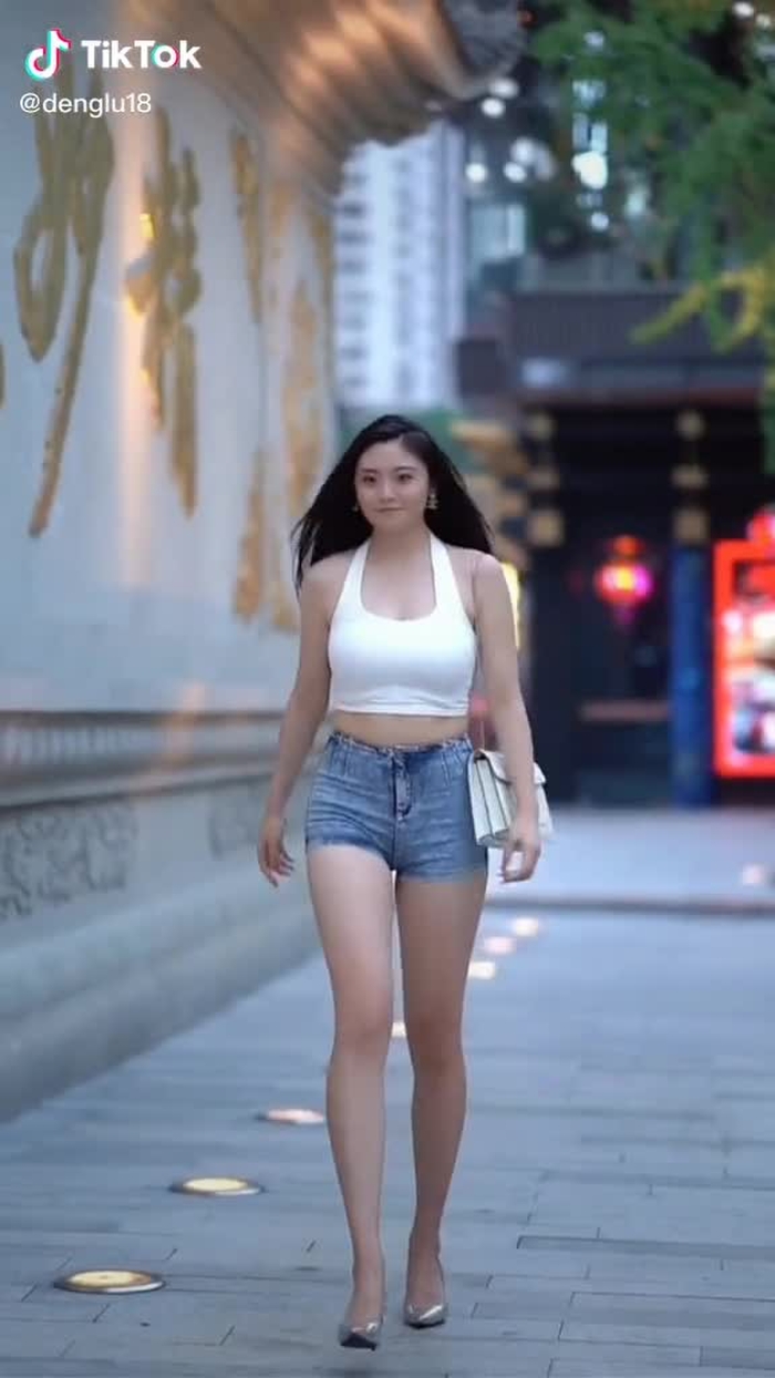Deng Lu 11