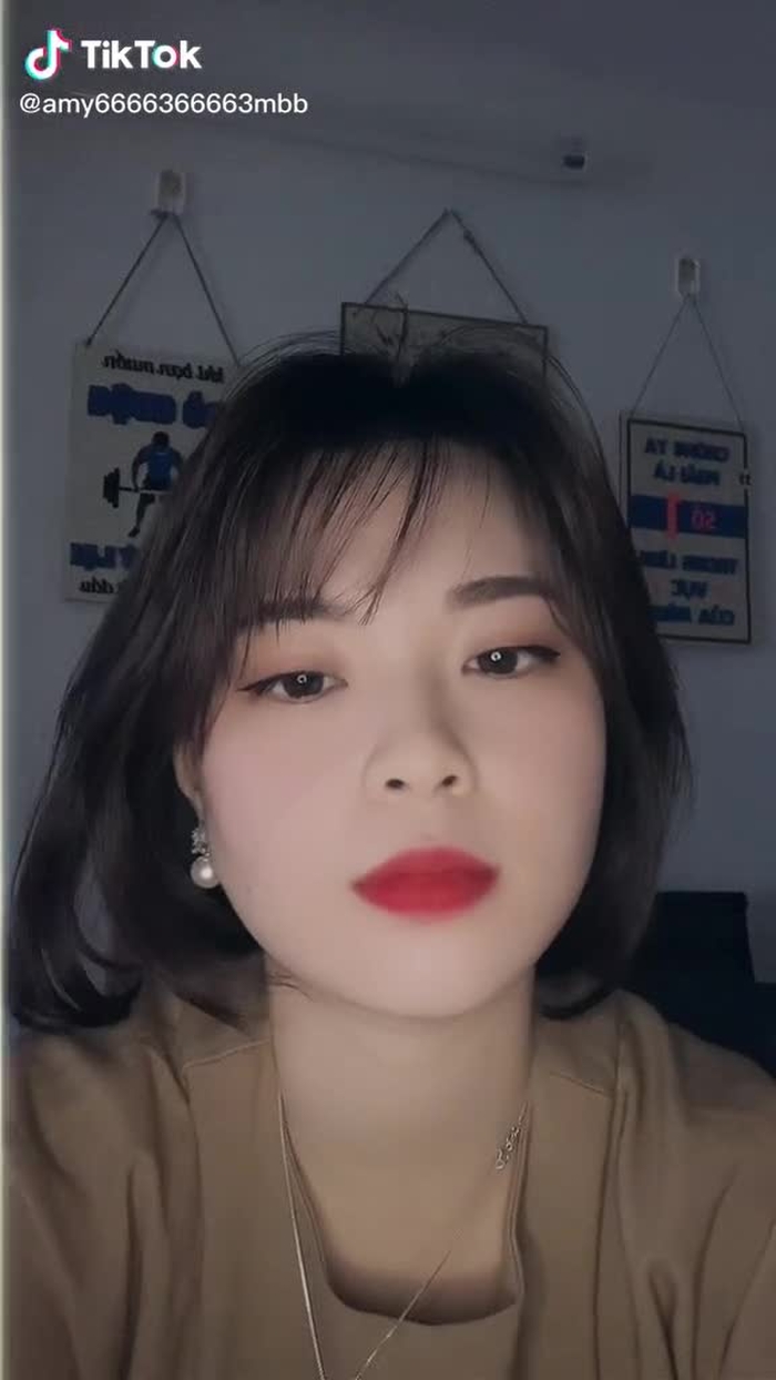 Amy 16