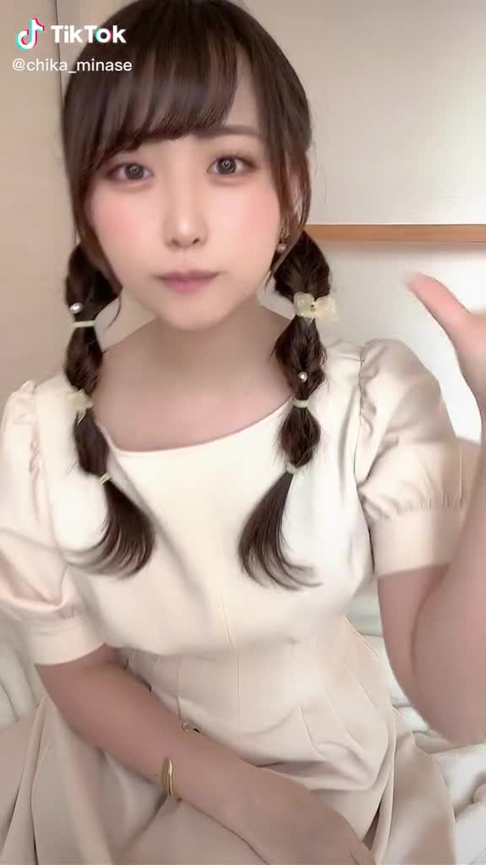 水瀬ちか🌻 12