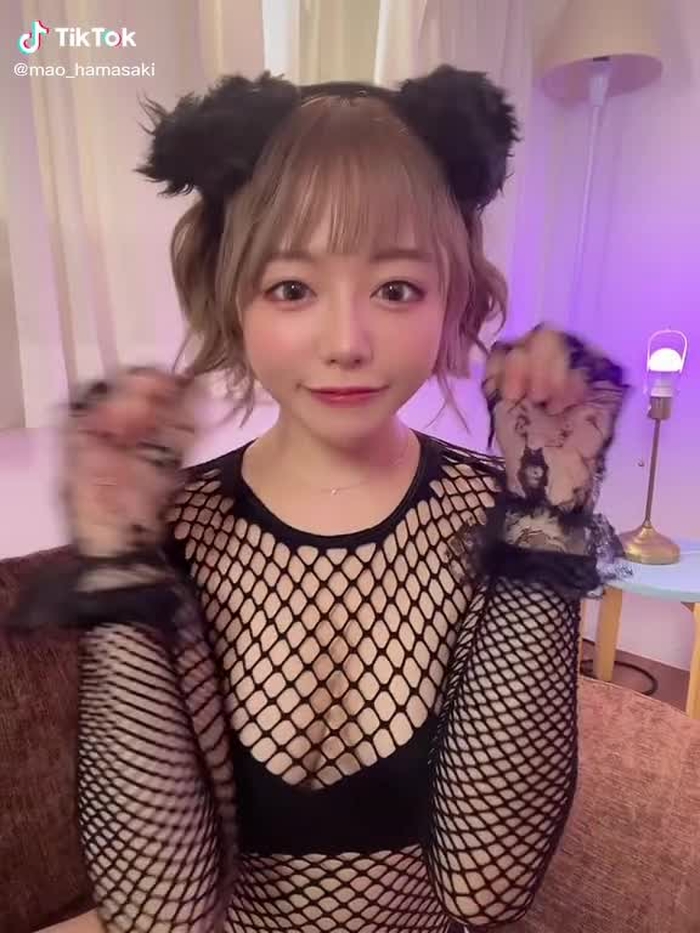 浜崎真緒 12