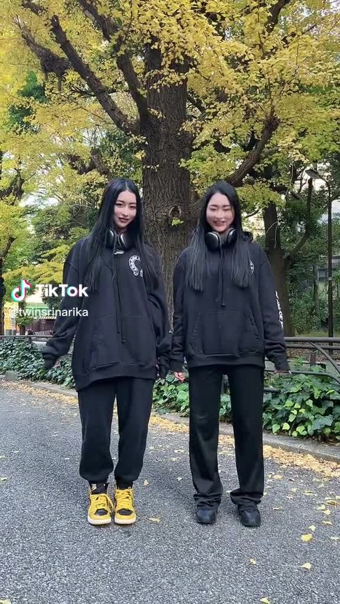 TWINSりなりか