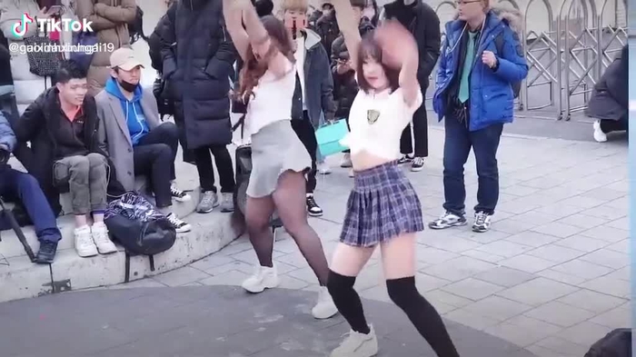 gaixinhxinhgai 42