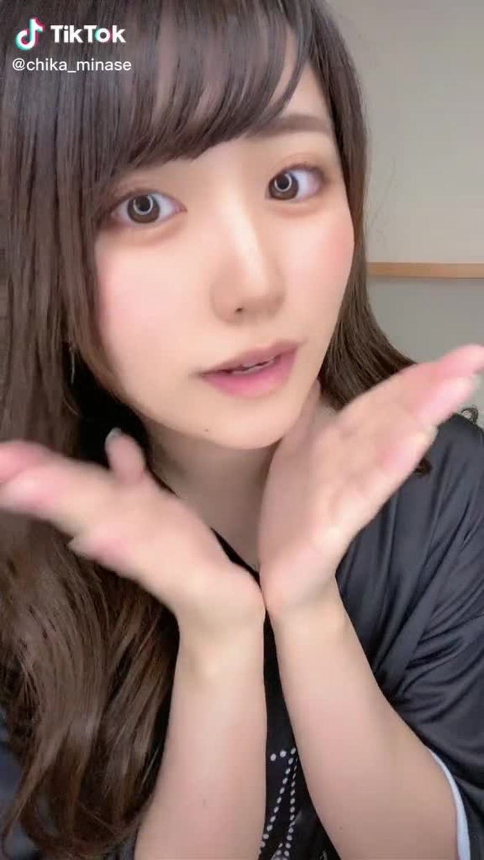 水瀬ちか🌻 11