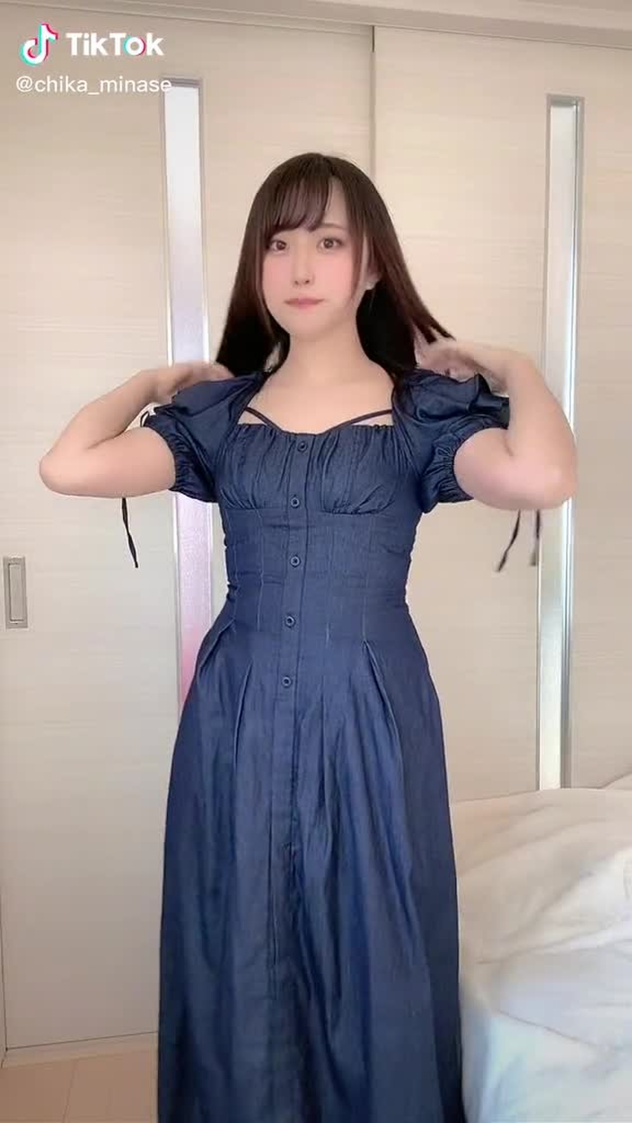 水瀬ちか🌻 26