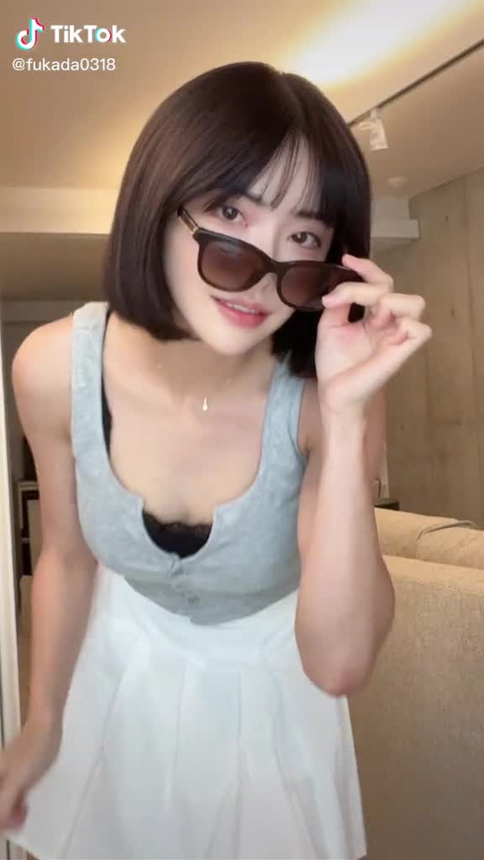 深田えいみ 11