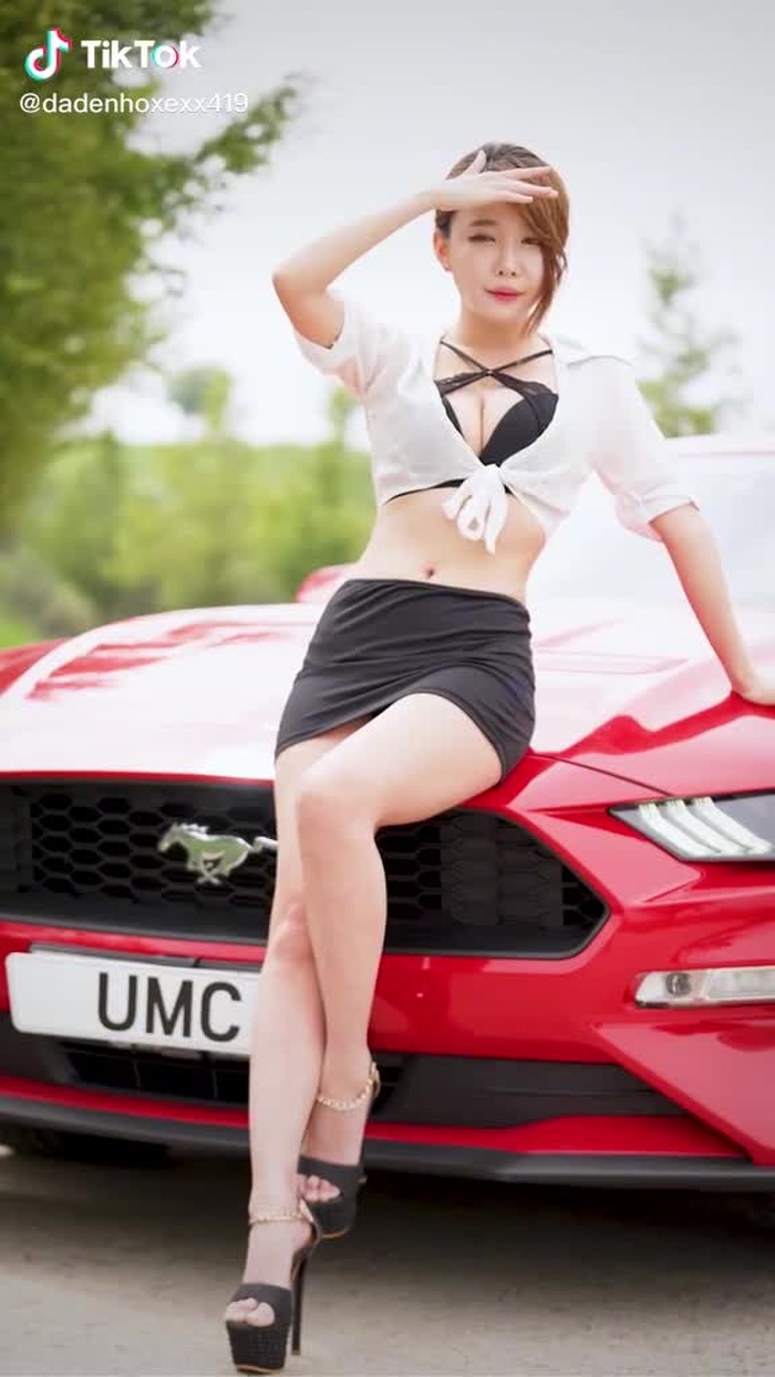 GIRL BEAUTY LAND 18