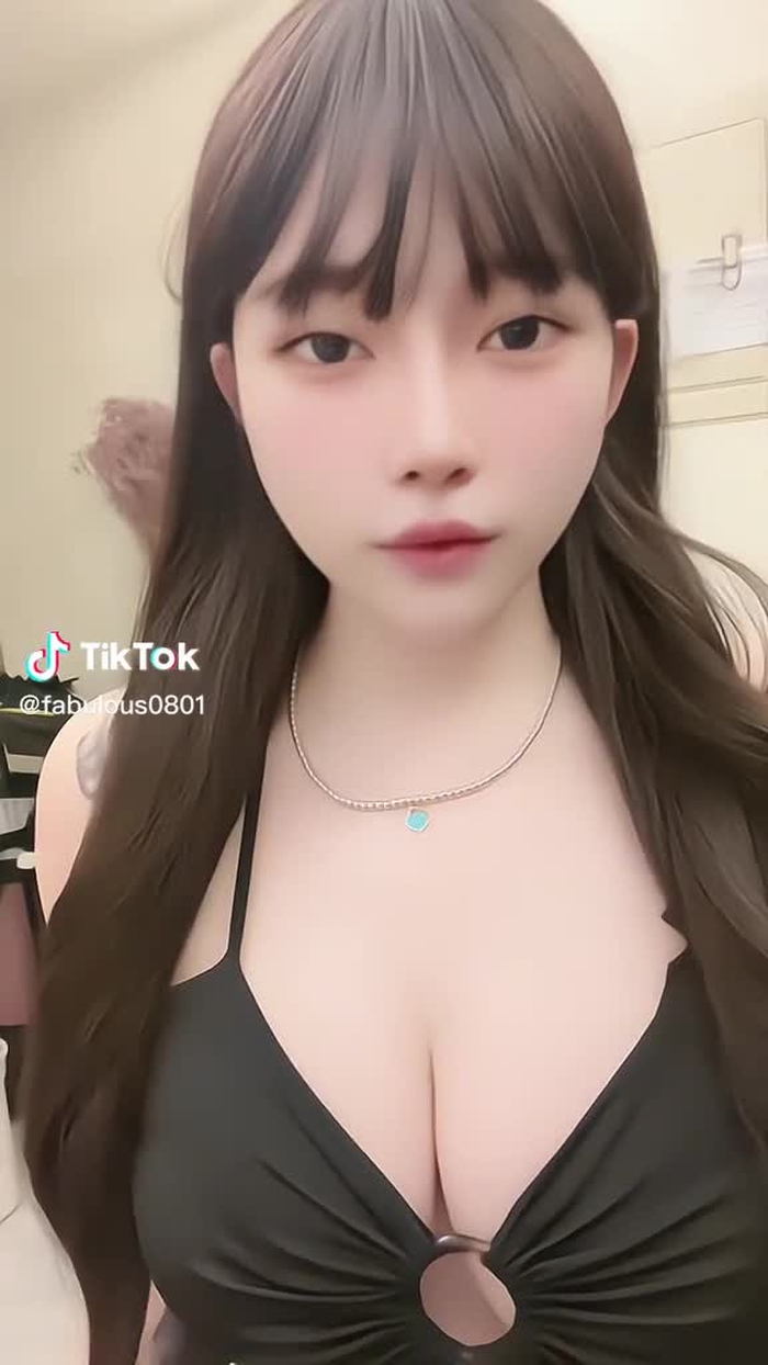 謝亦菲