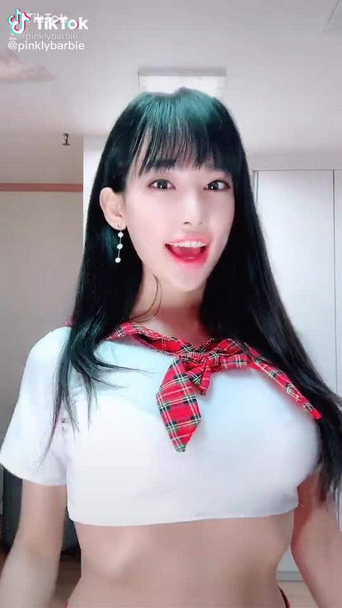강사랑𝑬𝒍𝒍𝒂