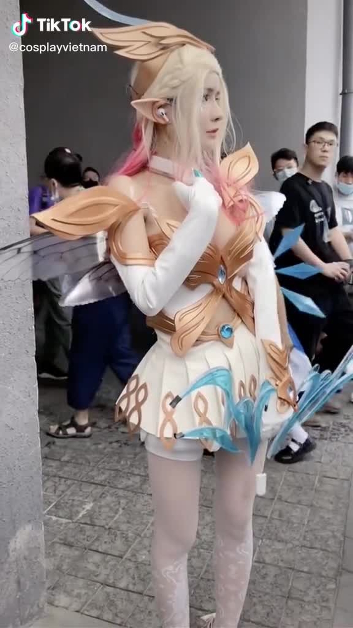 Cosplayer 18