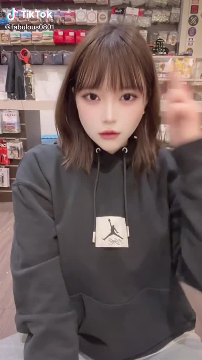 謝亦菲 22
