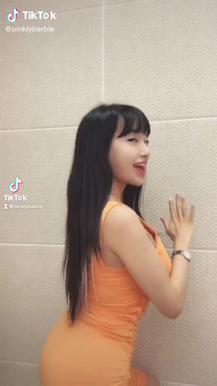 강사랑𝑬𝒍𝒍𝒂
