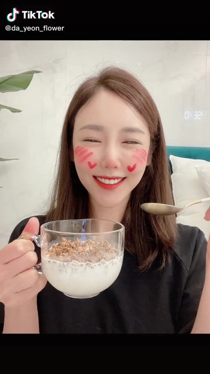윤다연💗victoria 20