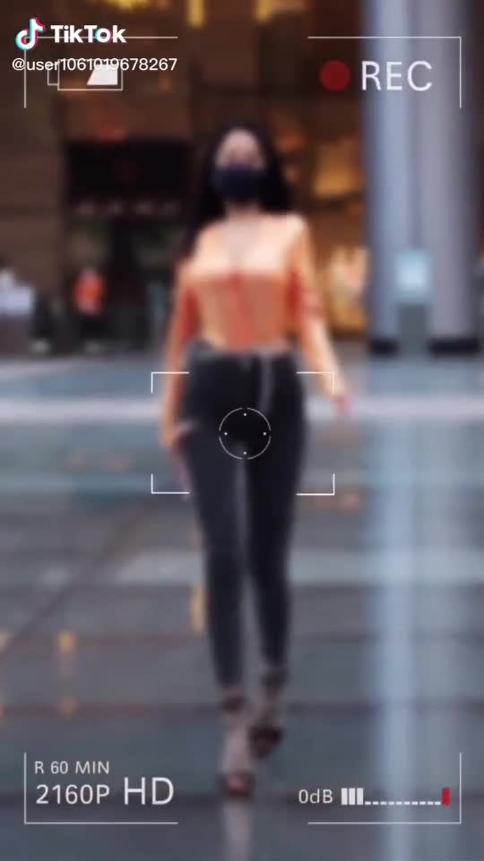 娜可露露🥰🥰