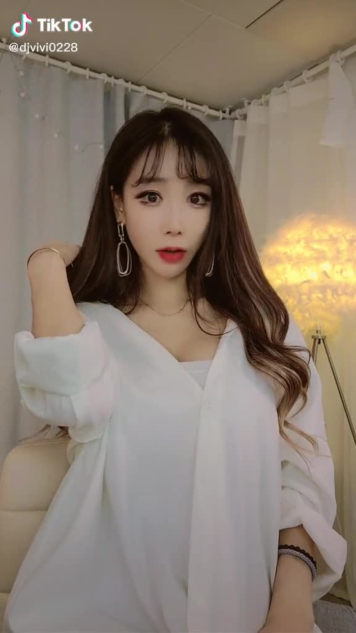 DJvivi 15
